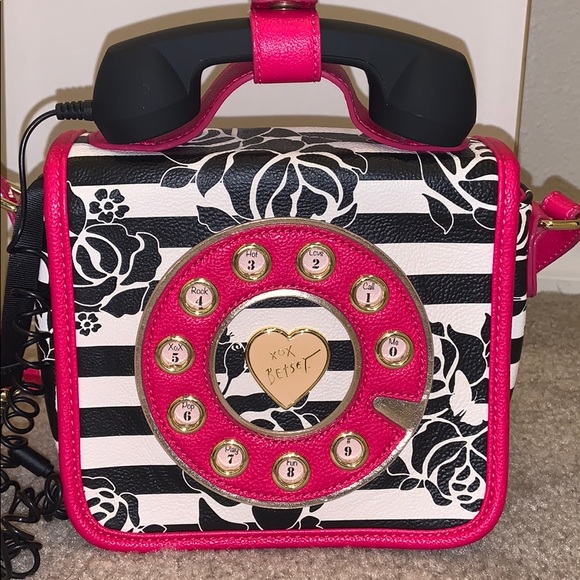 Betsey Johnson Handbags - Betsy Johnson phone purse